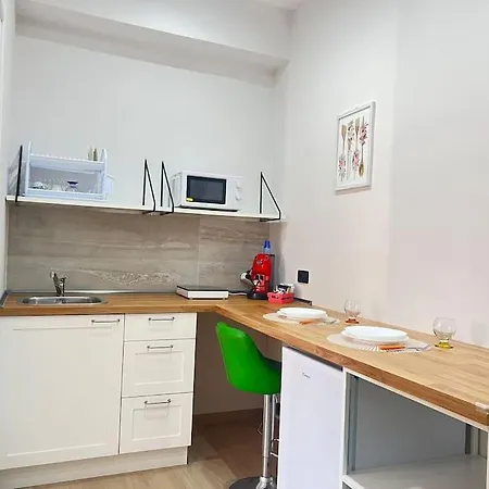 Casa Corallo In The Centre And 700m From The Sea Apartment Vibo Valentia Marina